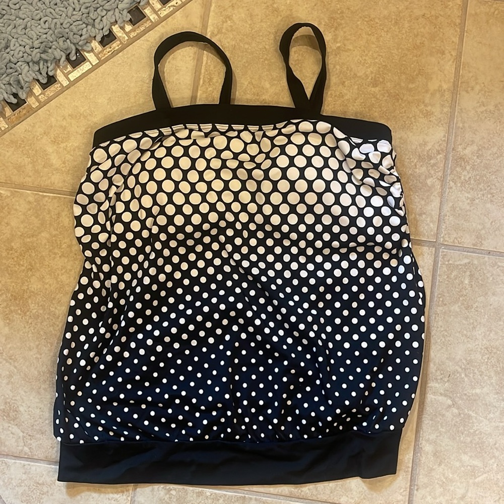 Black and White Polka Dot Tankini Set Maxine of Hollywood Plus Size - Picture 2 of 15